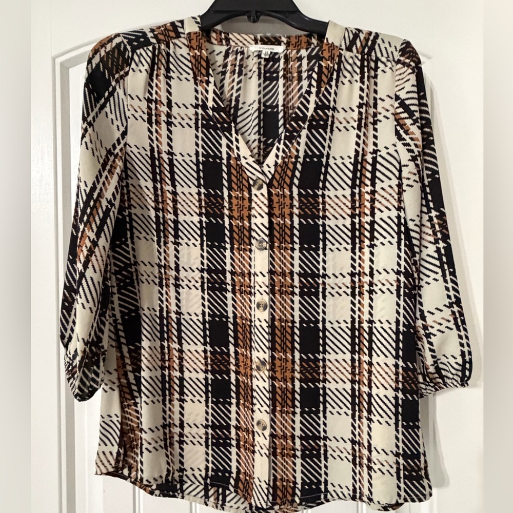 Maurice’s Plaid Button-Up Women's Top